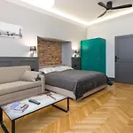 Luxury Apartment At The Main Square Tomasza Street