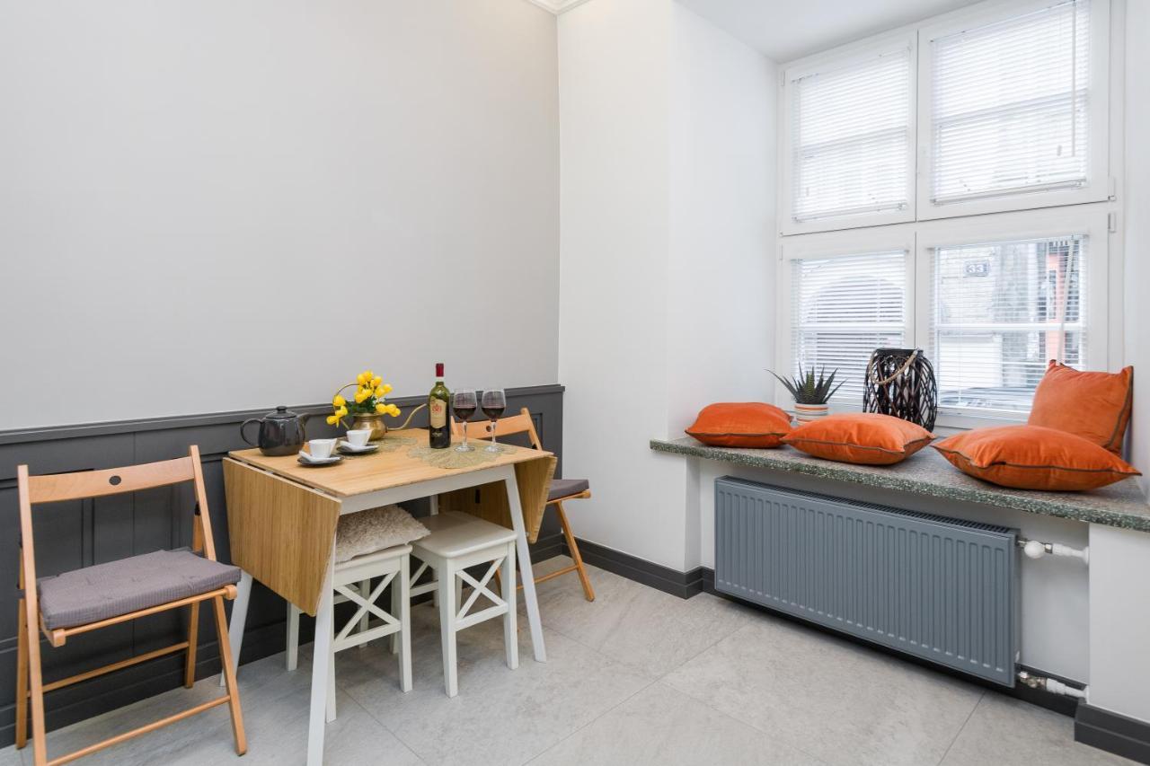 Luxury At The Main Square Tomasza Street Apartment